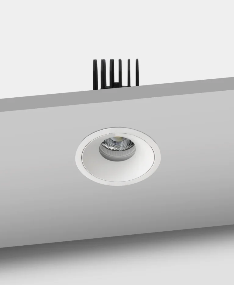 DARKLIGHT dirigible tipo downlight 9 W